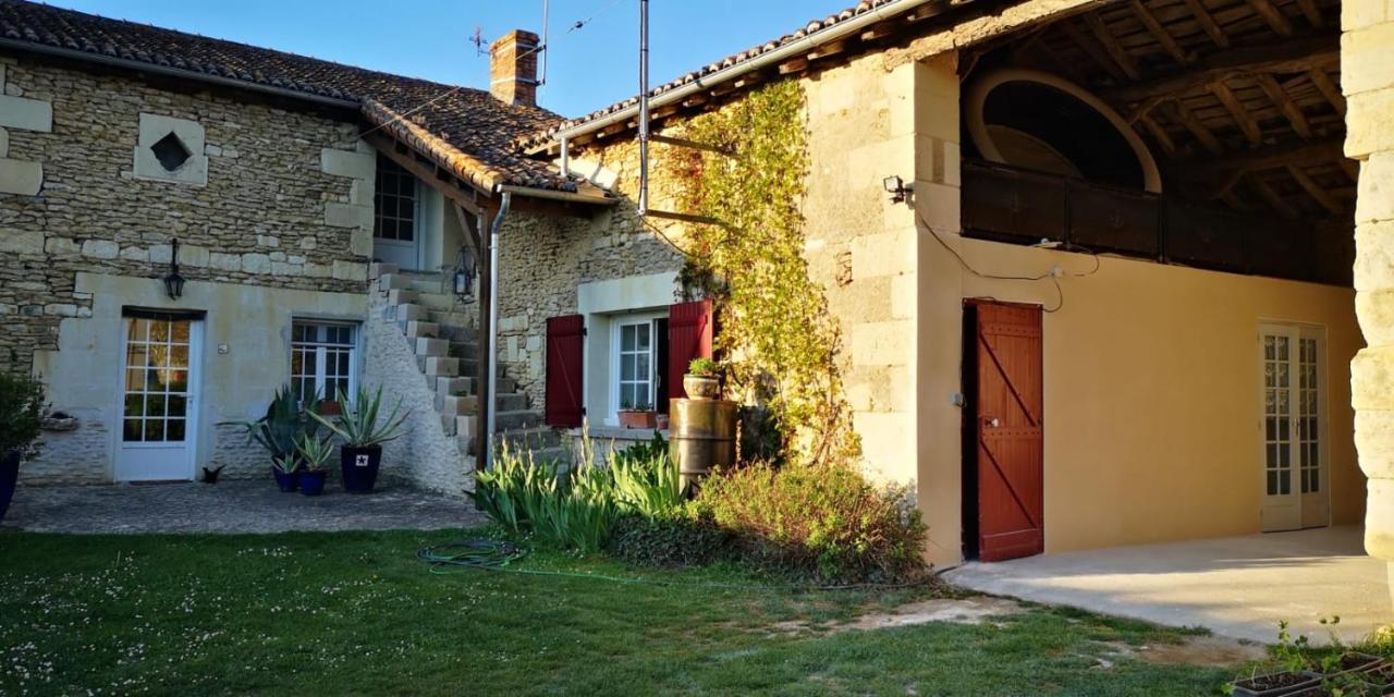 Apartamento La Ferme Du Grand Bois Mouterre-Silly Exterior foto