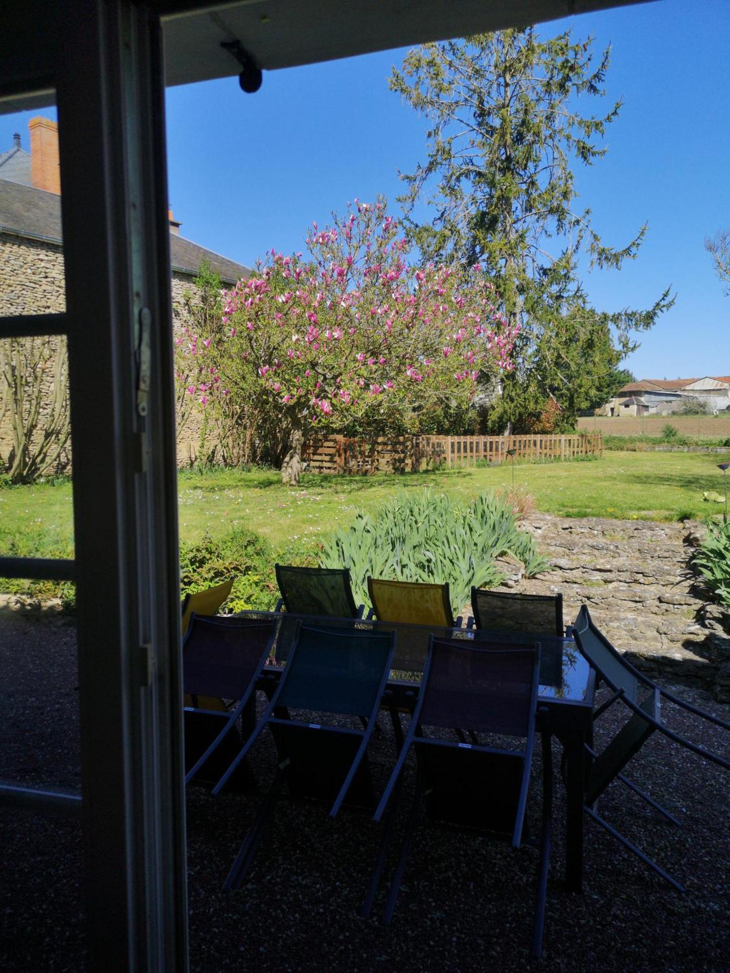 Apartamento La Ferme Du Grand Bois Mouterre-Silly Exterior foto